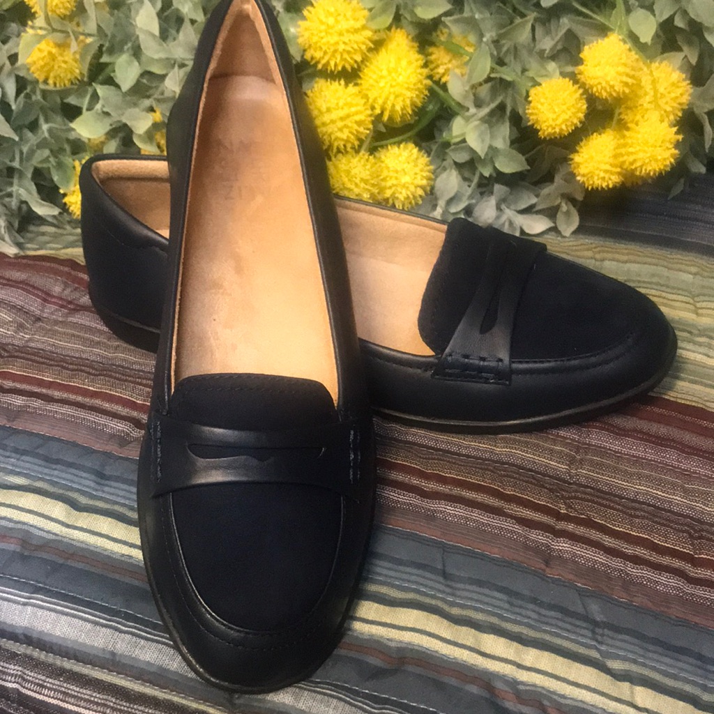 Nwt Naturalizerloafers
